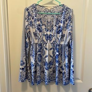 Boston proper size medium blouse